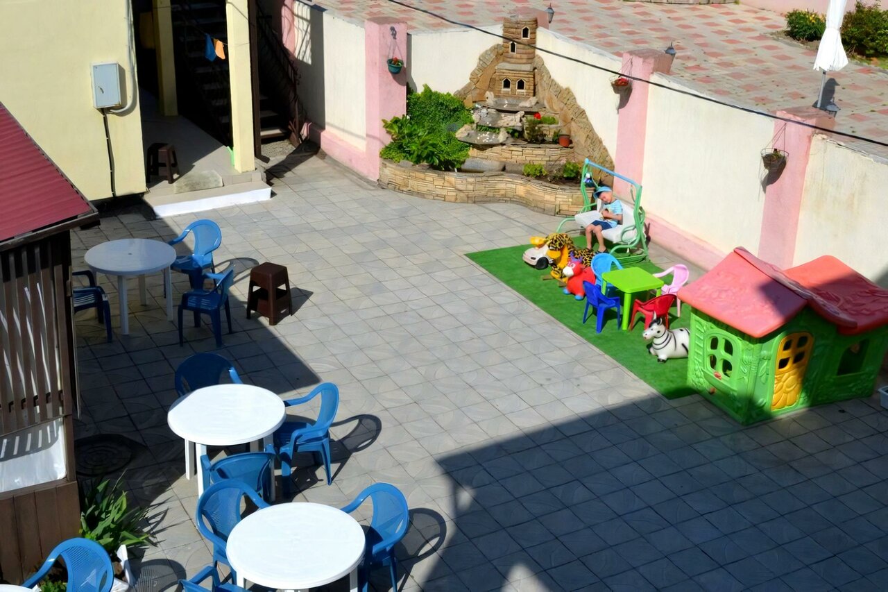 Гостевой дом La Familia Анапа-11