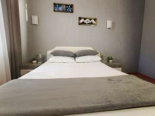 Гостевой дом La Familia Анапа 2-местный номер улучшенный-4