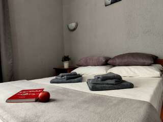 Гостевой дом La Familia Анапа 3-местный номер полулюкс-8