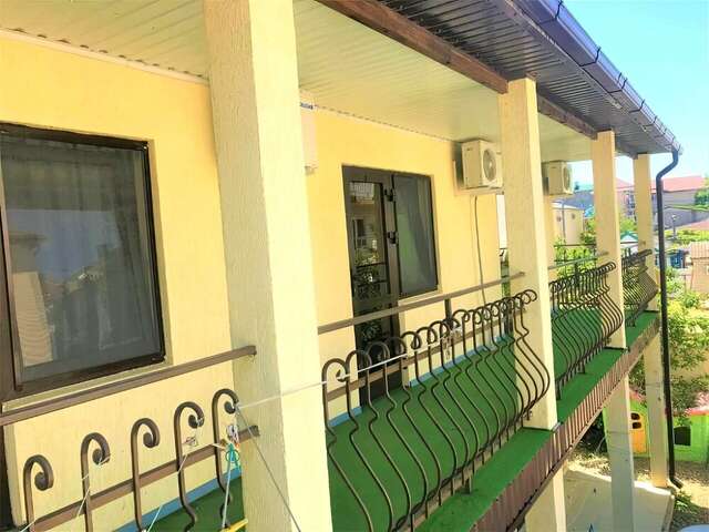 Гостевой дом La Familia Анапа-8