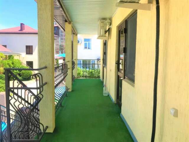 Гостевой дом La Familia Анапа-34